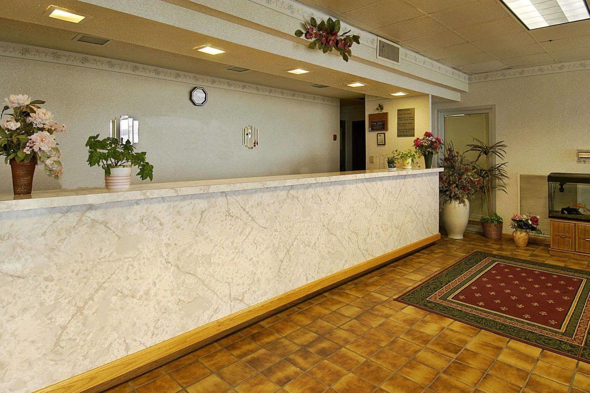 Knights Inn Рантул Екстер'єр фото